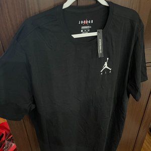 Men's XXL Black Air Jordan Short Sleeve Shirt NWT